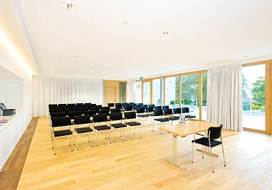 GDI Gottlieb Duttweiler Institute: Sala de conferências
