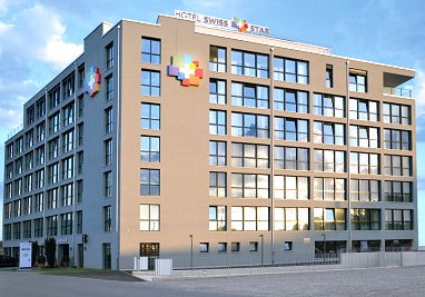 Hotel Swiss Star: Vista esterna