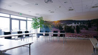 Berg & Tal Abenteuer Resort Lüneburger Heide: Sala de reuniões
