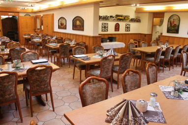 Hotel und Restaurant Lochmühle : 餐厅