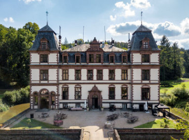 Châteauform Schloss Ahrenthal: Vista externa