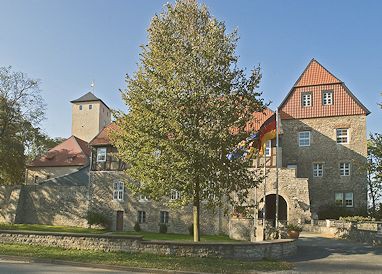Burg Warberg: Vista externa