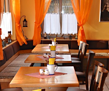 Golden Leaf Hotel Perlach Allee Hof: Restoran