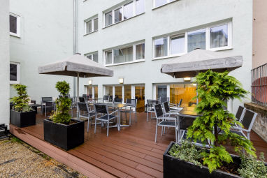 mk | hotel frankfurt: Widok z zewnątrz