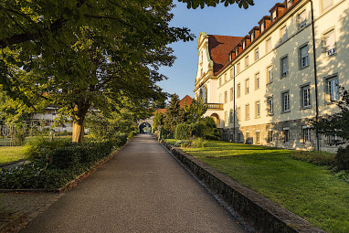Kloster Maria Hilf: Widok z zewnątrz