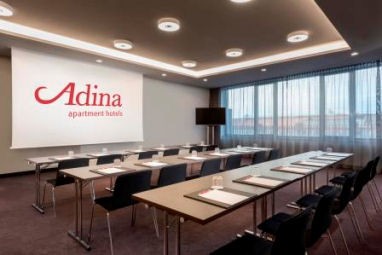 Adina Apartment Hotel Nuremberg: Sala de reuniões
