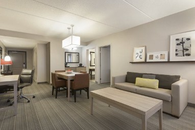 Country Inn & Suites by Radisson, Bloomington at Mall of America: 스위트