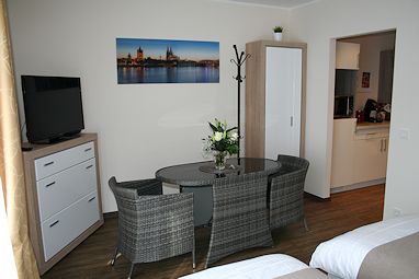 Apartment Rösrath: Room