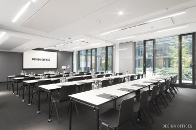 Design Offices Stuttgart Mitte: Sala de conferências