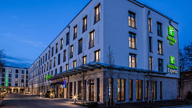 Holiday Inn Express Munich City East: Dış Görünüm