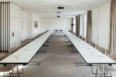 Vienna House by Wyndham MQ Kronberg: Sala de conferências