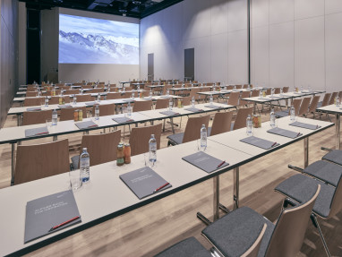 Gurgl Carat: Sala na spotkanie