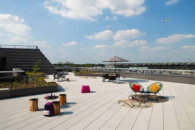 Moxy Hotel Cologne Bonn Airport: Restaurante