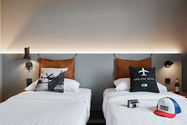 Moxy Hotel Cologne Bonn Airport: Номер