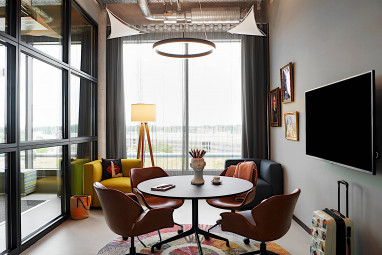 Moxy Hotel Cologne Bonn Airport: Meeting Room