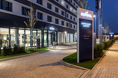 Novotel Düsseldorf Airport: Vista exterior