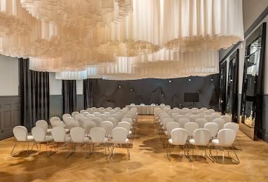 NH Collection Prague Carlo IV: Sala de reuniões
