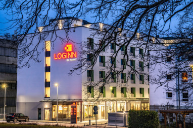 LOGINN Hotel Stuttgart Zuffenhausen: Вид снаружи