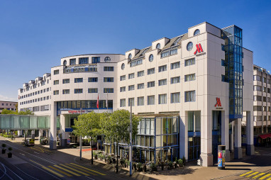 Basel Marriott Hotel: Vista externa