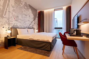 IntercityHotel Geneva: Номер