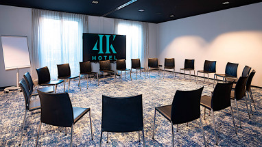 4K Hotel: конференц-зал