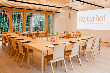 Kulturhof Stanggass: Toplantı Odası