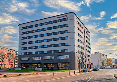 Premier Inn Saarbrücken City Congresshalle: Buitenaanzicht