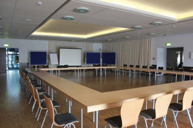 Stadthalle Limbach-Oberfrohna: Sala de conferências