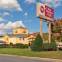 Best Western Plus Suites-Greenville