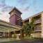 La Quinta Inn & Suites by Wyndham Orange County Airport