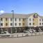 Days Inn & Suites by Wyndham Belmont