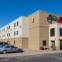 Super 8 by Wyndham Wichita North